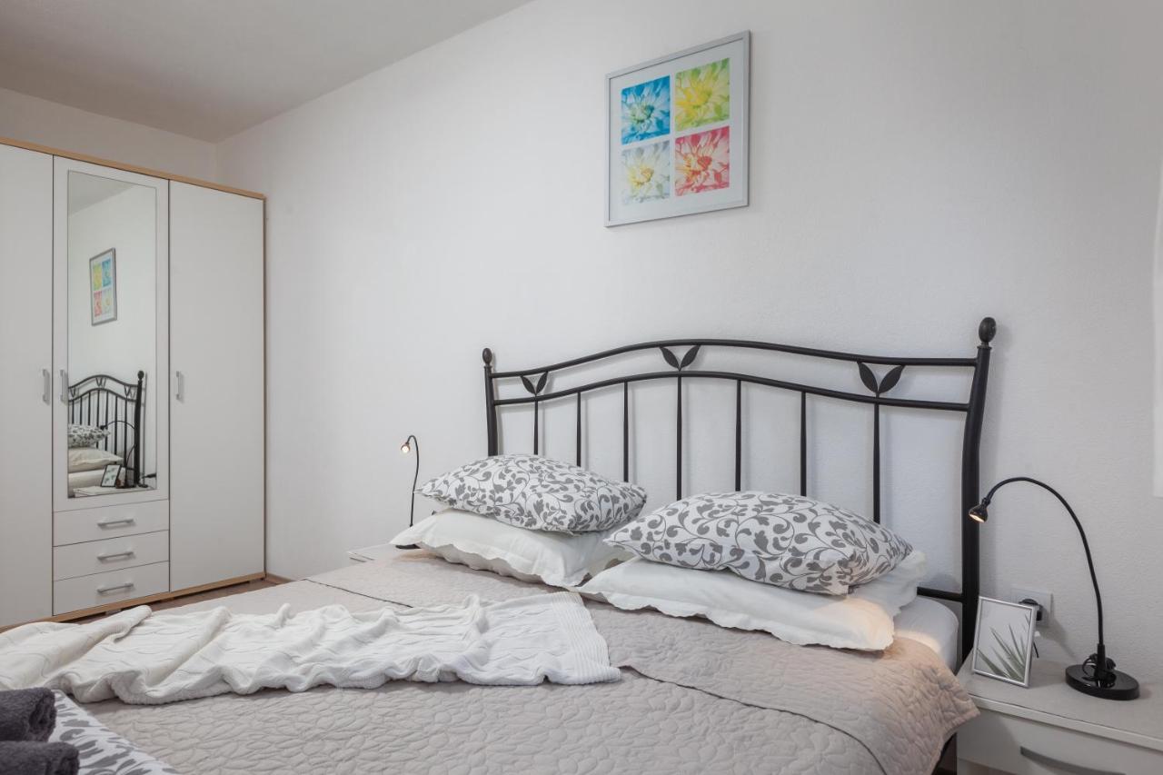 Sea View Ela Apartments Podgora Εξωτερικό φωτογραφία